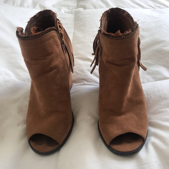 DV Booties - Picture 2 of 8